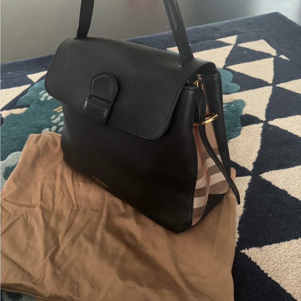 Burberry shoulder bag